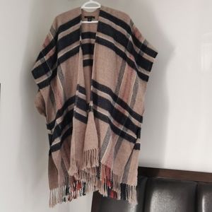 Like-New Sweater Wrap